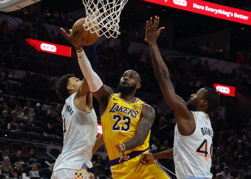 扰着球队 扰着球队