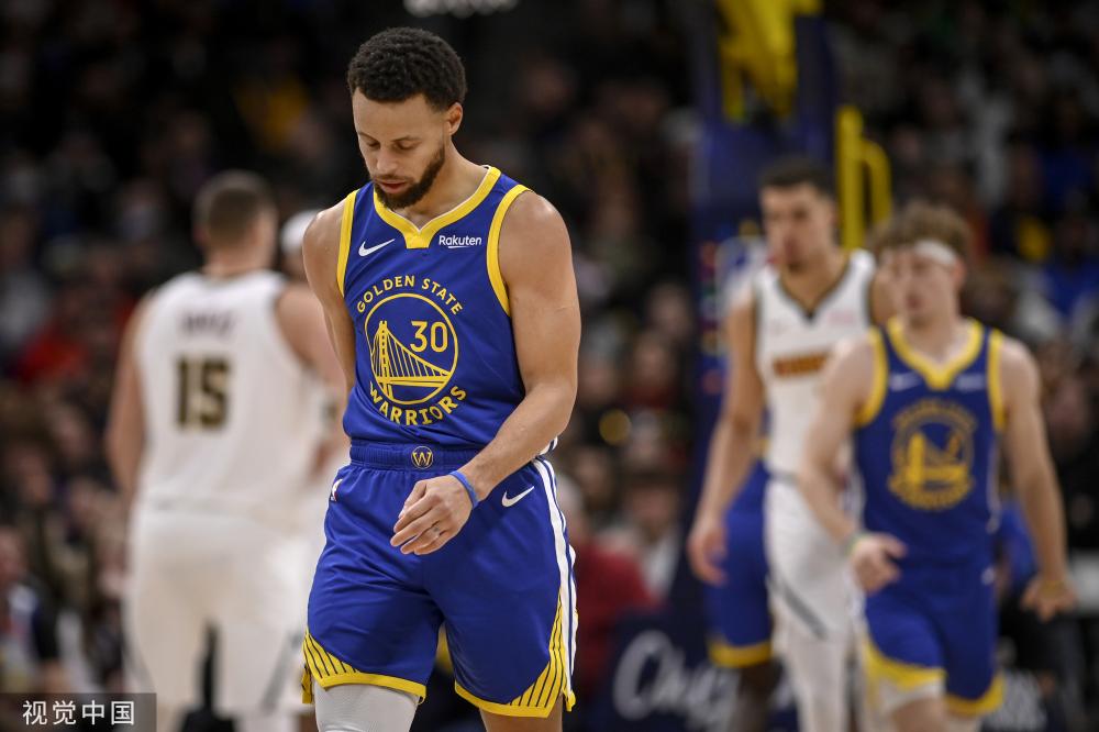 面对强敌时 面对强敌时