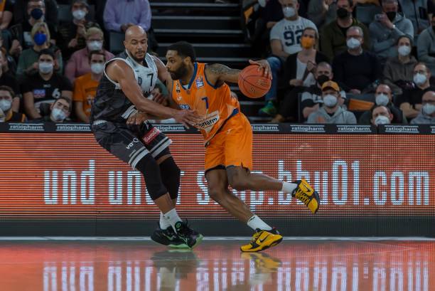 而新生代运 而新生代运