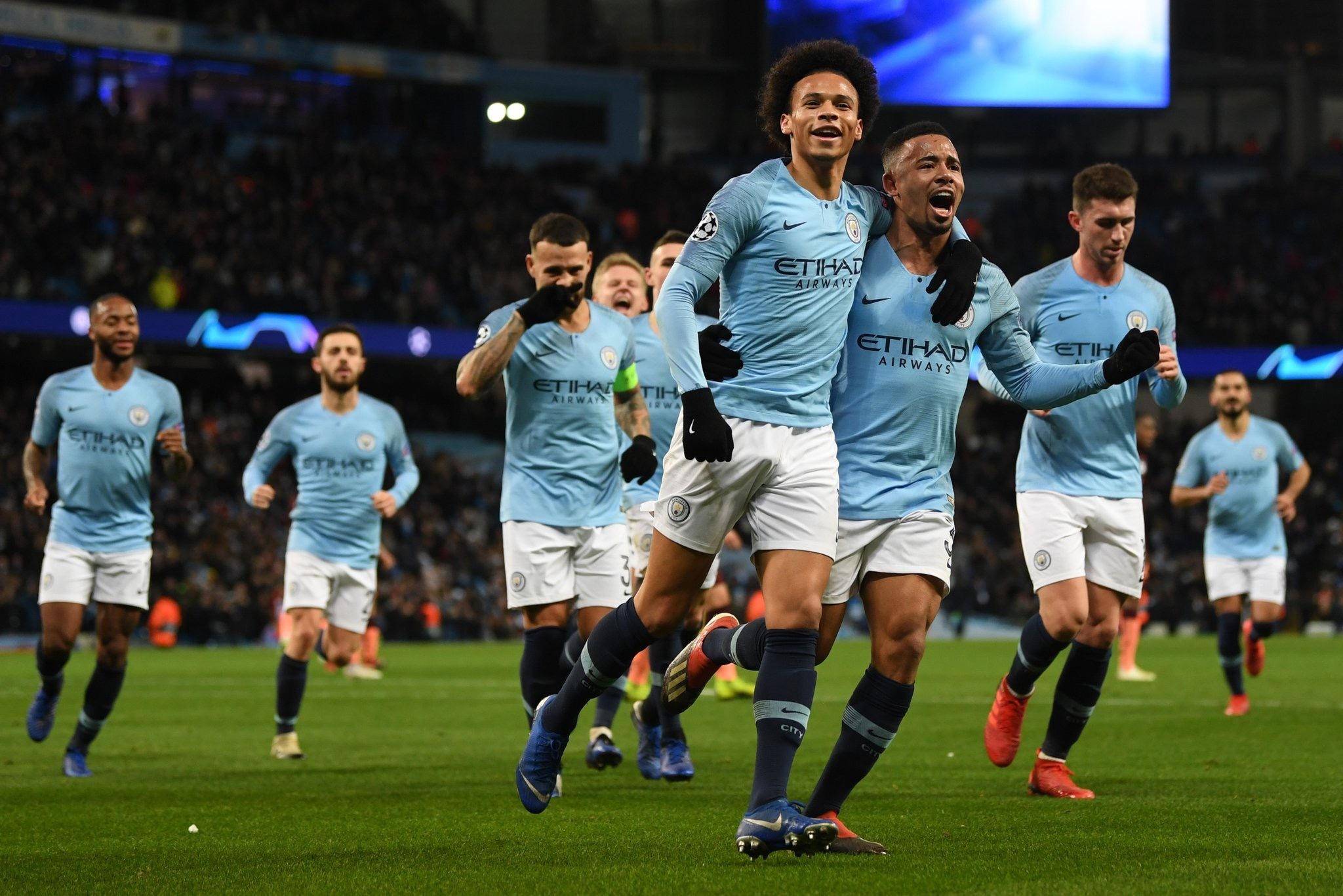 时尤为明显 时尤为明显