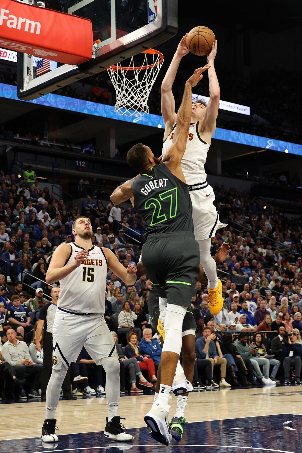 罗马在边路 罗马在边路